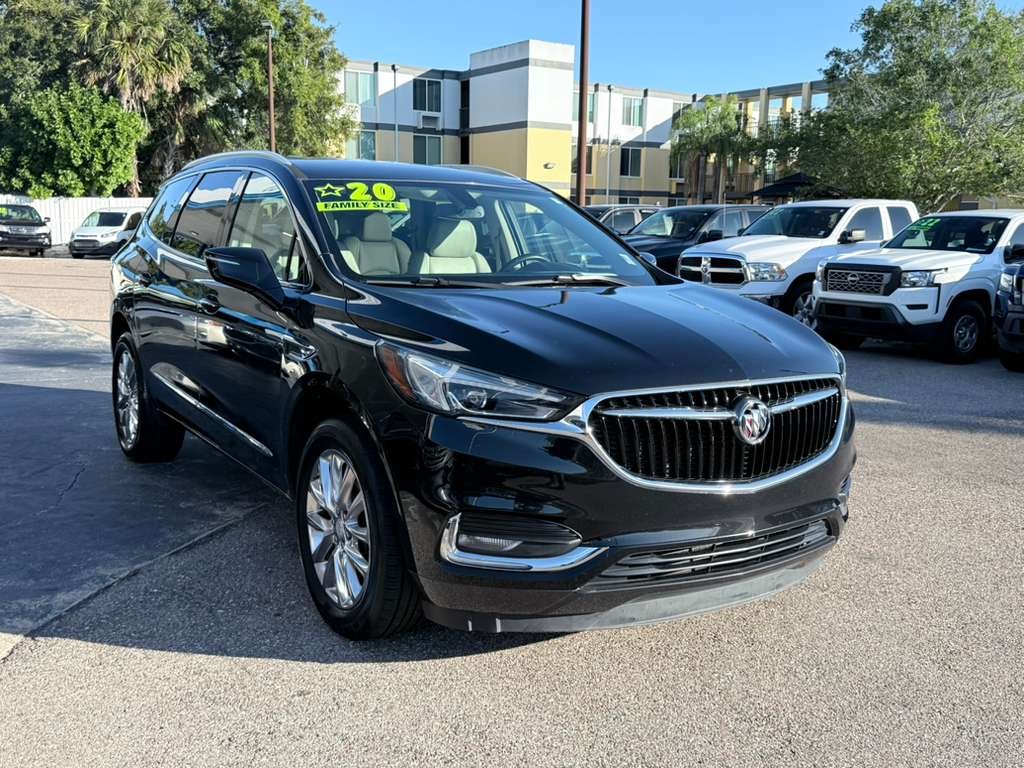2020 Buick Enclave Essence's photo