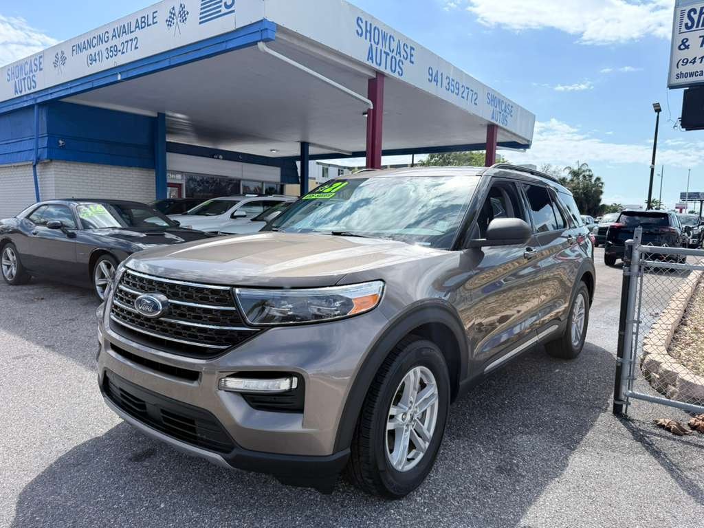 2021 Ford Explorer XLT RWD's photo